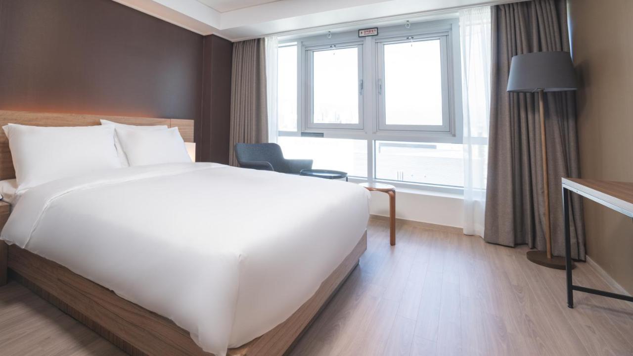 Marinabay Sokcho Hotel Exterior foto